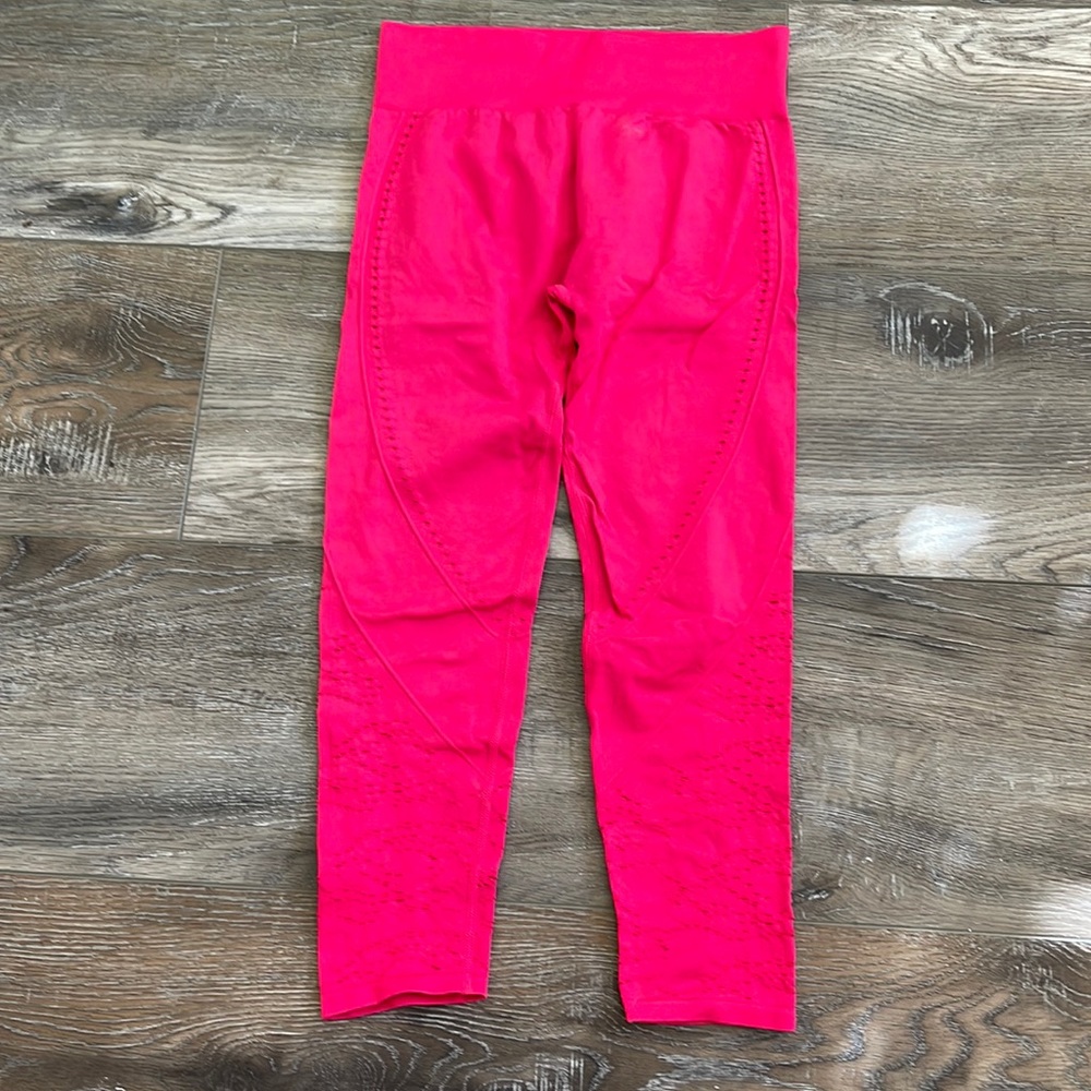 Fabletics Neon Pink Seamless Leggings